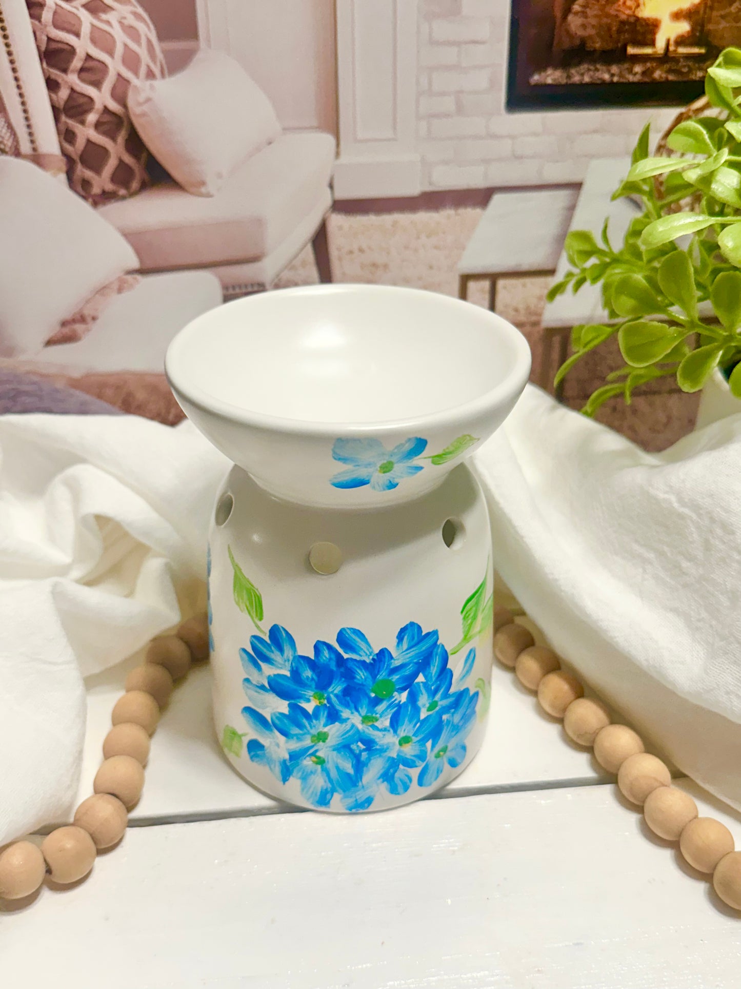 Blue Hydrangea Hand-Painted Wax Warmer