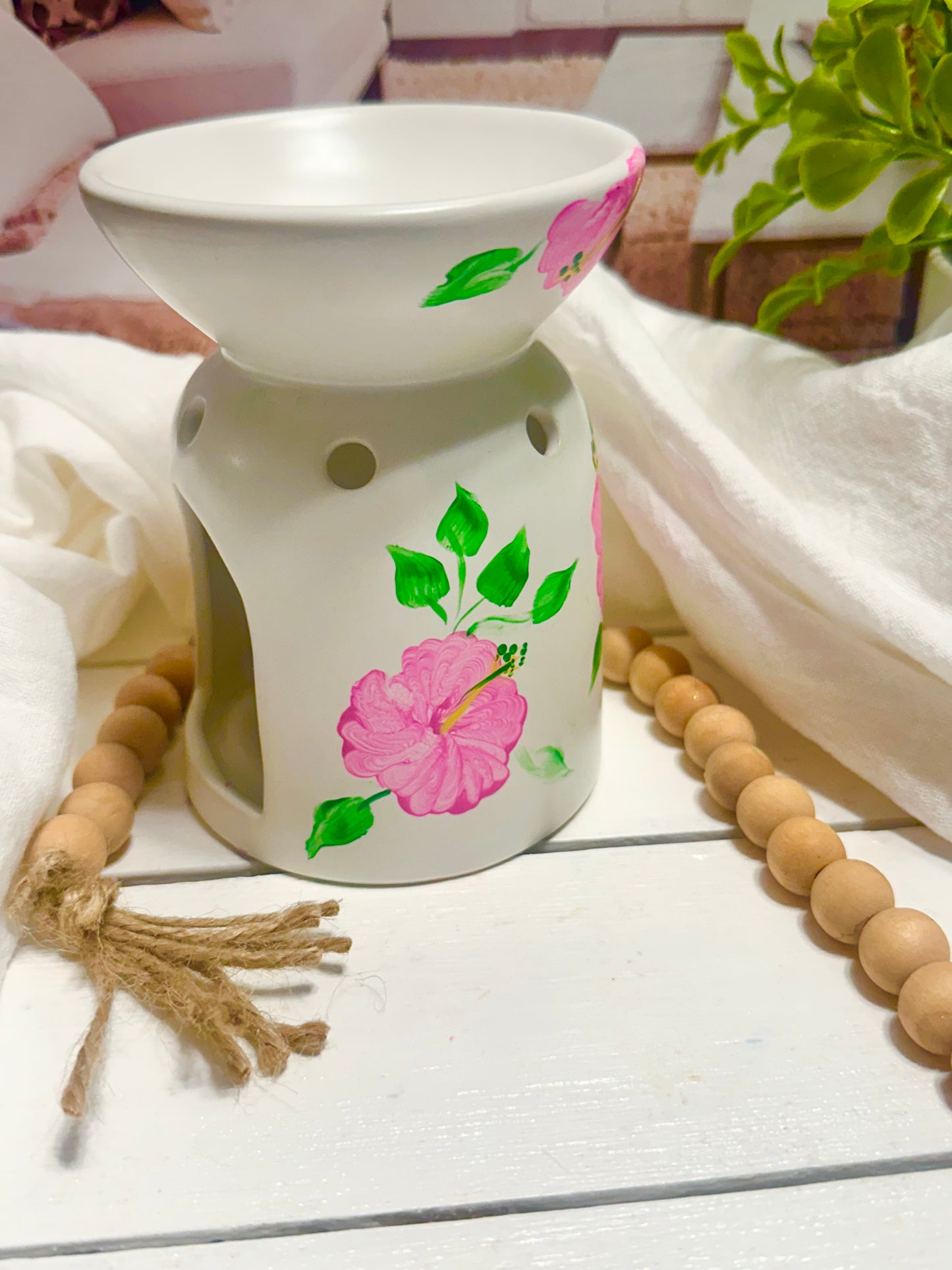 Pink Hibiscus Hand-Painted Wax Warmer