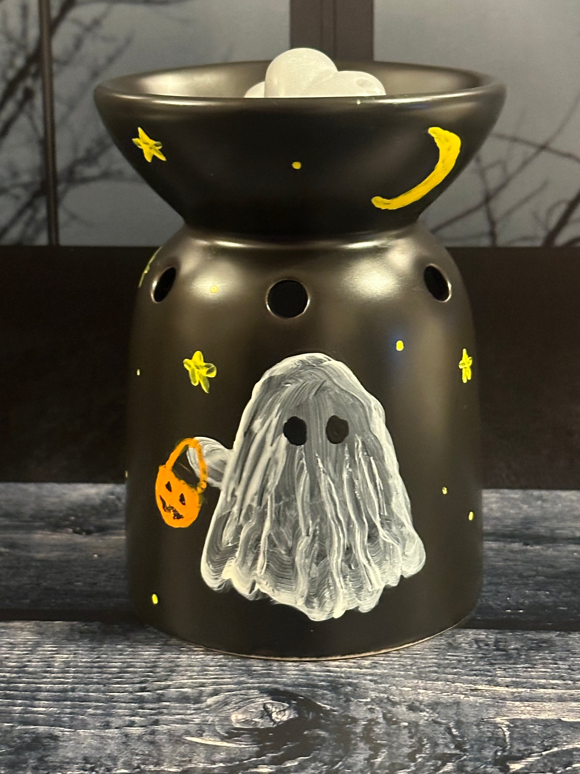 Scentsy ghost top warmer