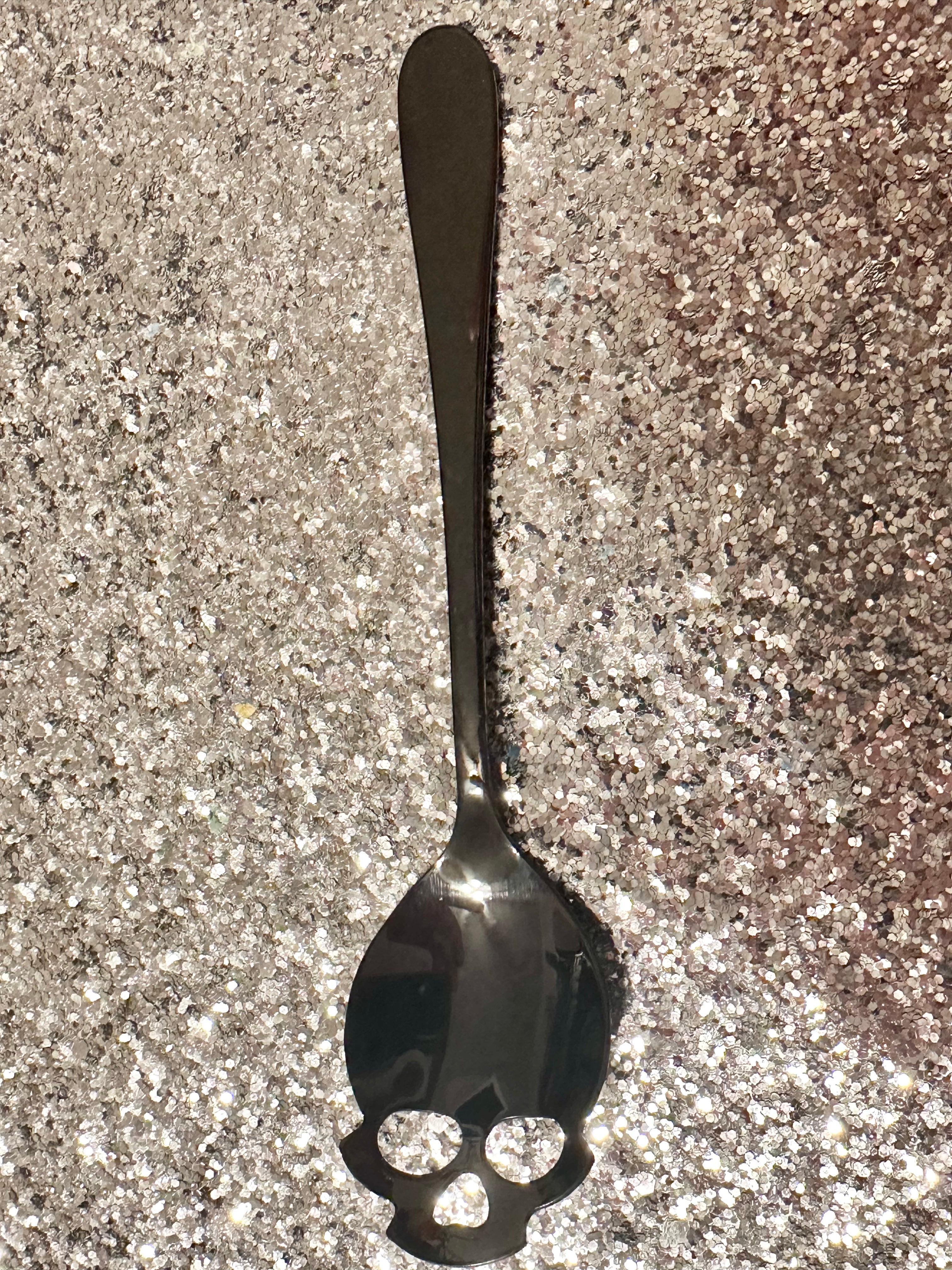 Black Skull Scoopable Wax Spoon